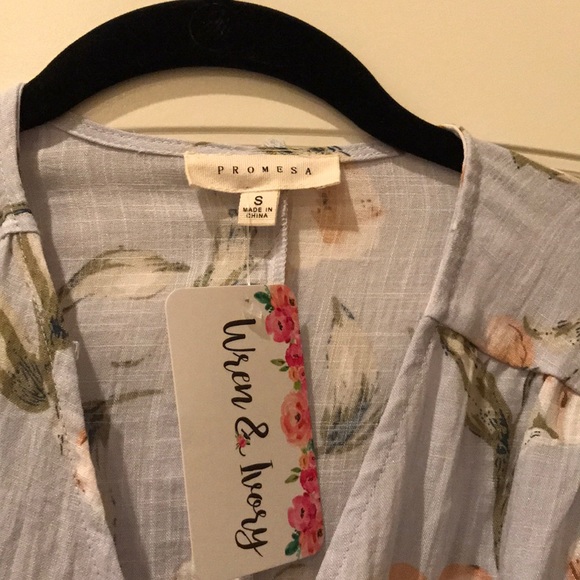 BNWT floral dress - Picture 4 of 4
